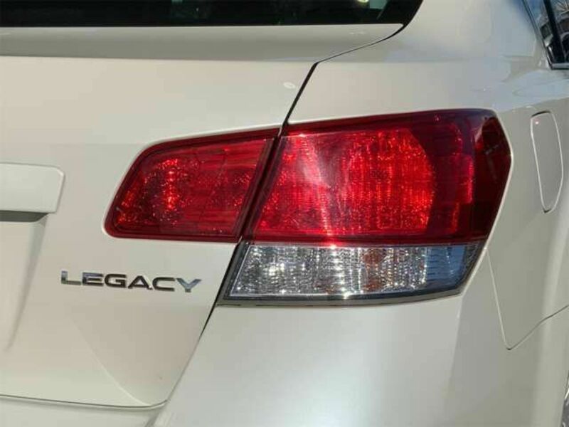 LEGACY B4