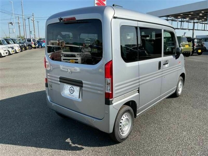 N-VAN