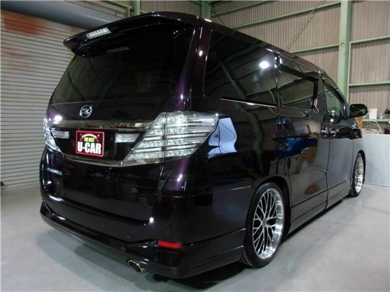 VELLFIRE