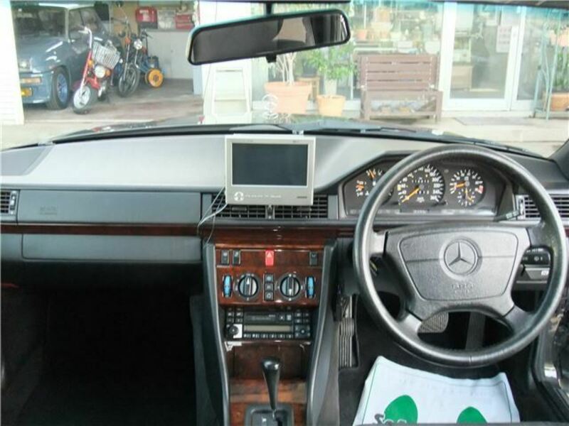 E-CLASS