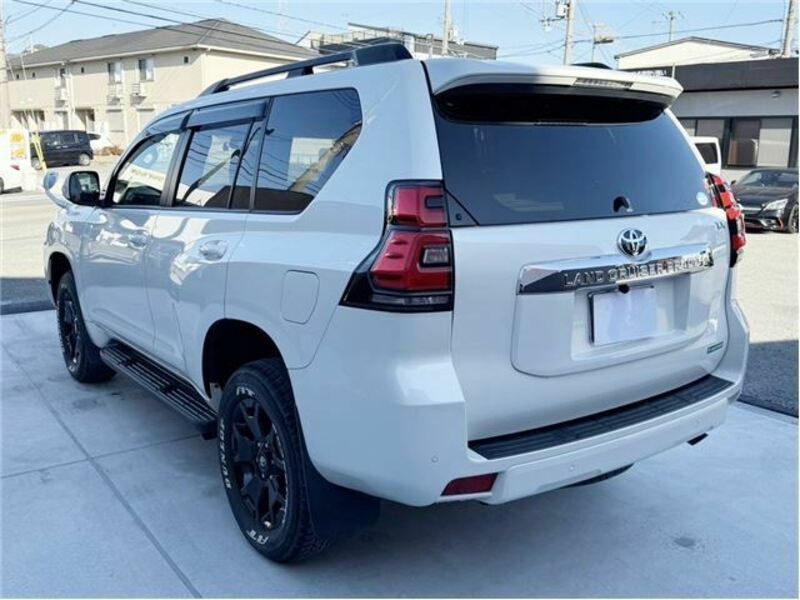 LAND CRUISER PRADO