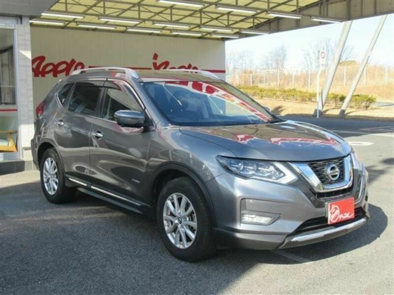 X-TRAIL