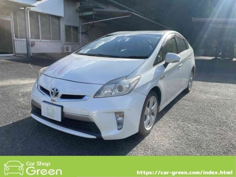 TOYOTA PRIUS PHV