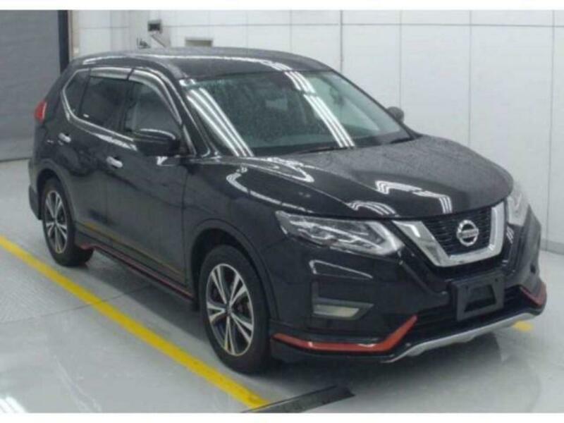 X-TRAIL