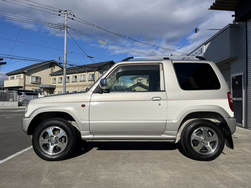 PAJERO MINI