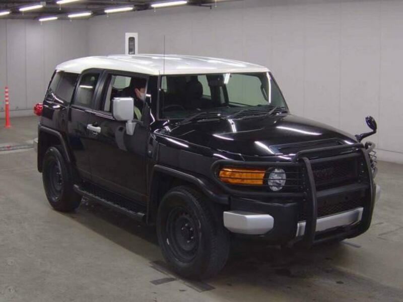 FJ CRUISER-0