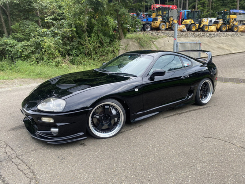 TOYOTA SUPRA