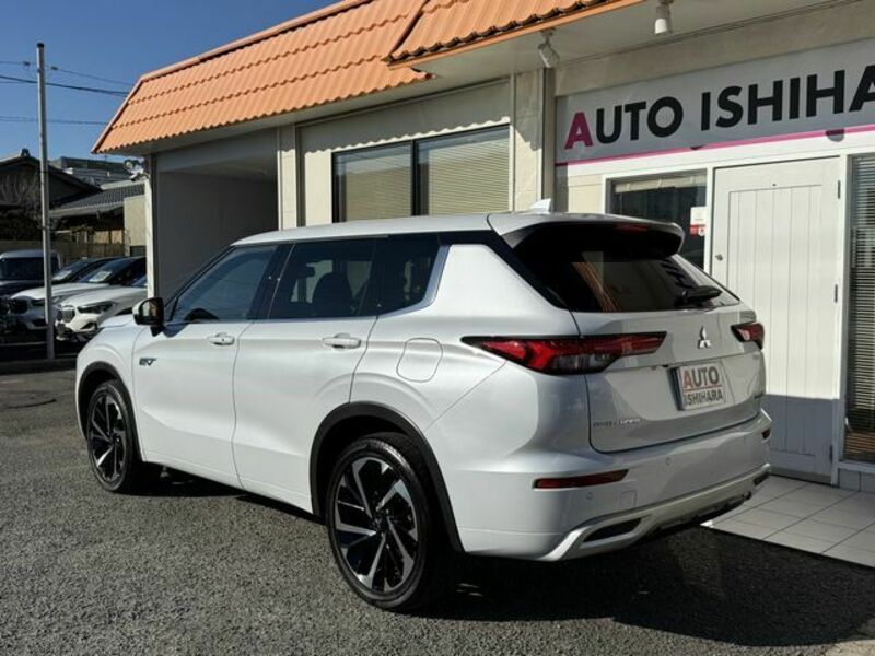 OUTLANDER PHEV