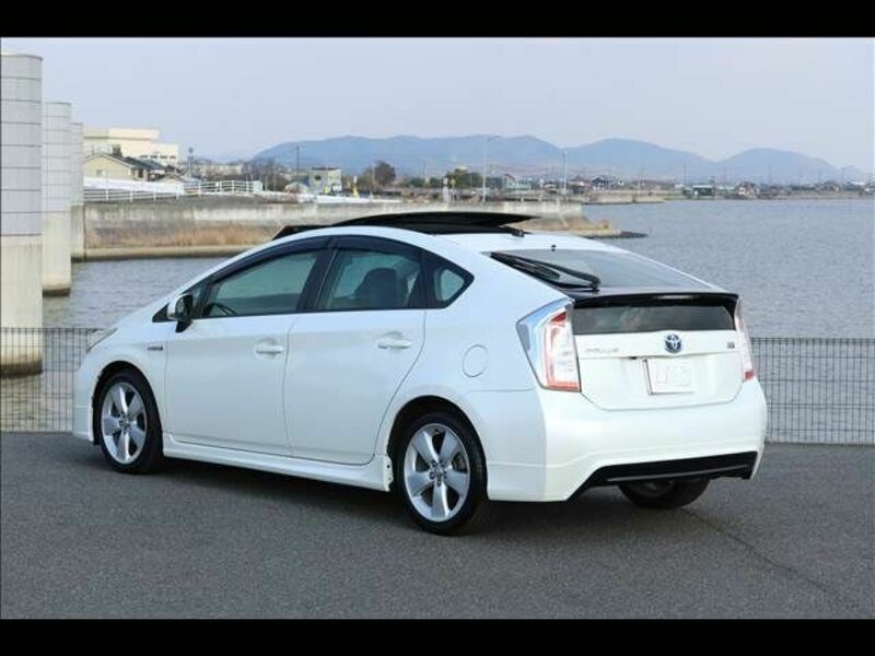 PRIUS