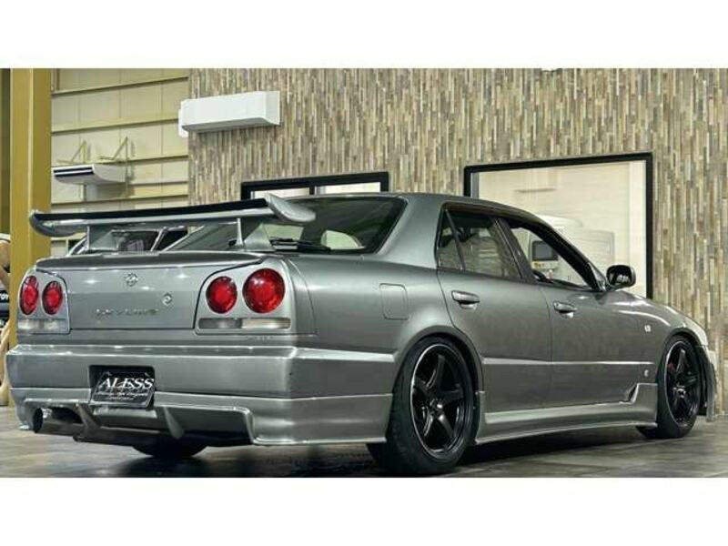 SKYLINE