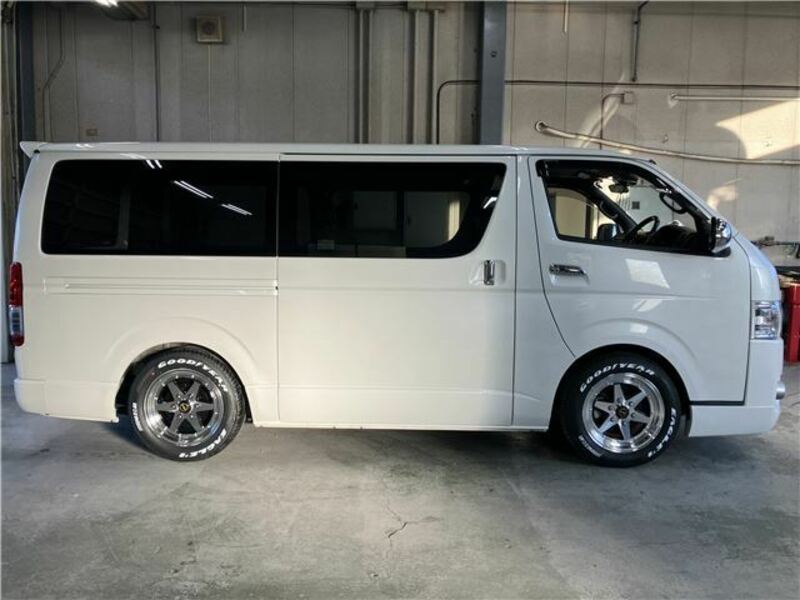 HIACE