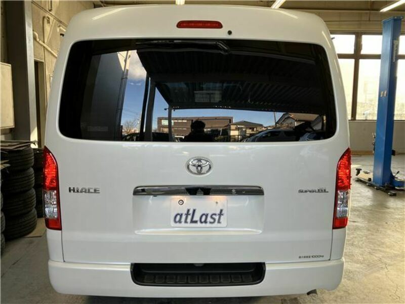 HIACE