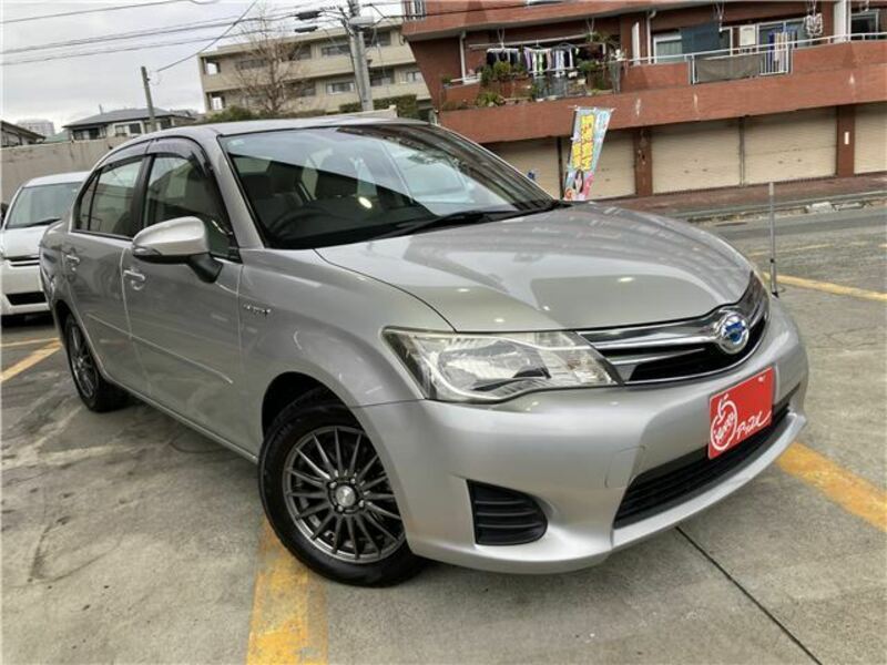 COROLLA AXIO