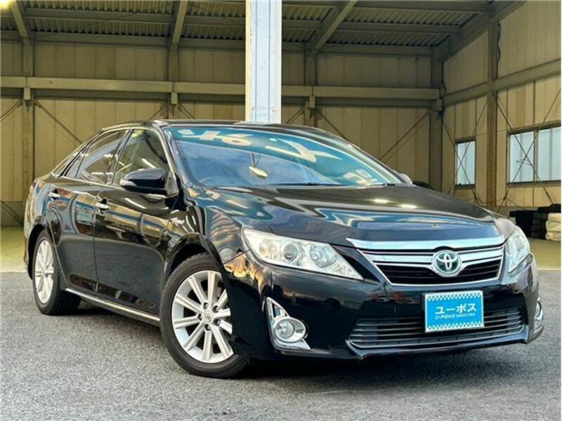 TOYOTA CAMRY