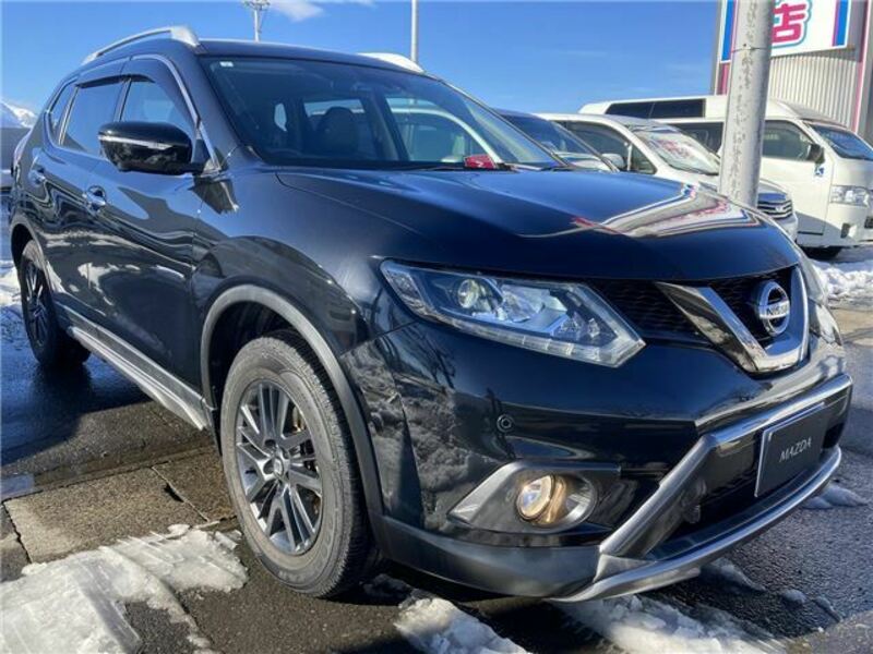 X-TRAIL