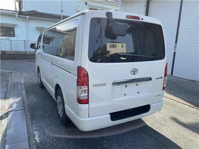 HIACE