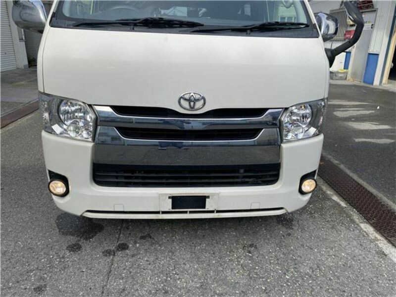 HIACE