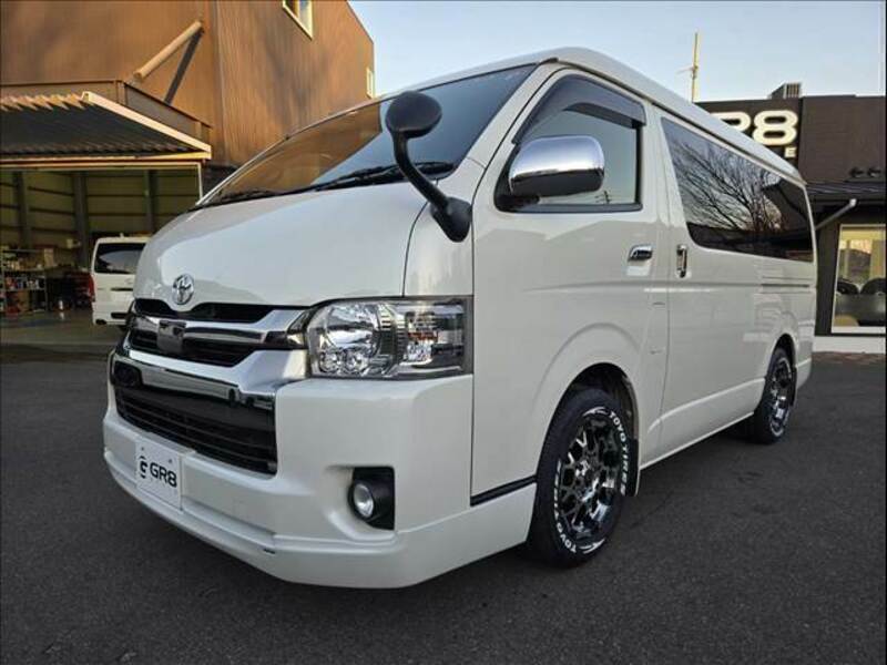 HIACE VAN