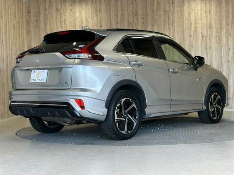 ECLIPSE CROSS