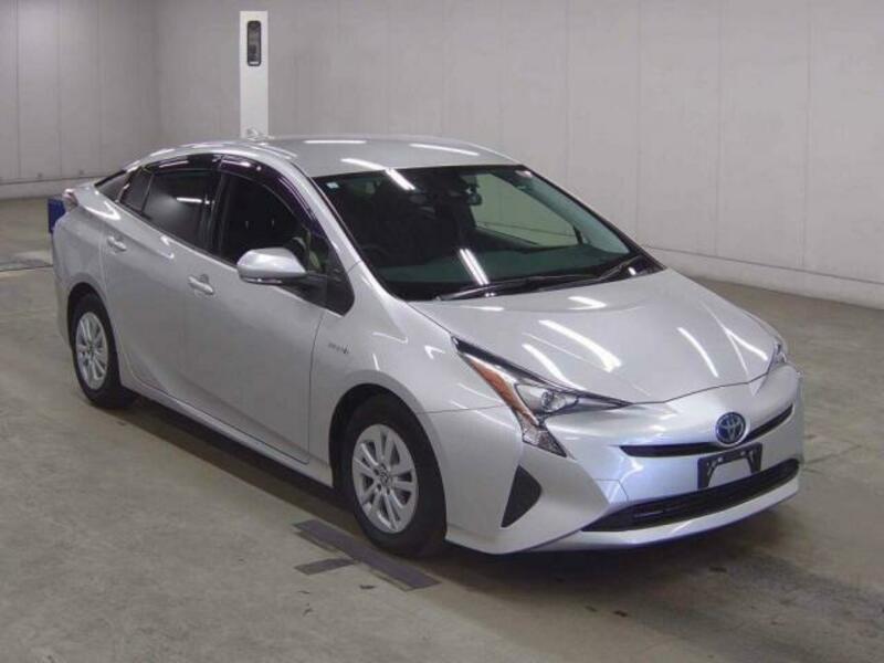 PRIUS-0