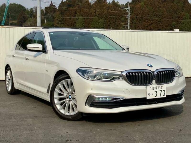 BMW 5 SERIES