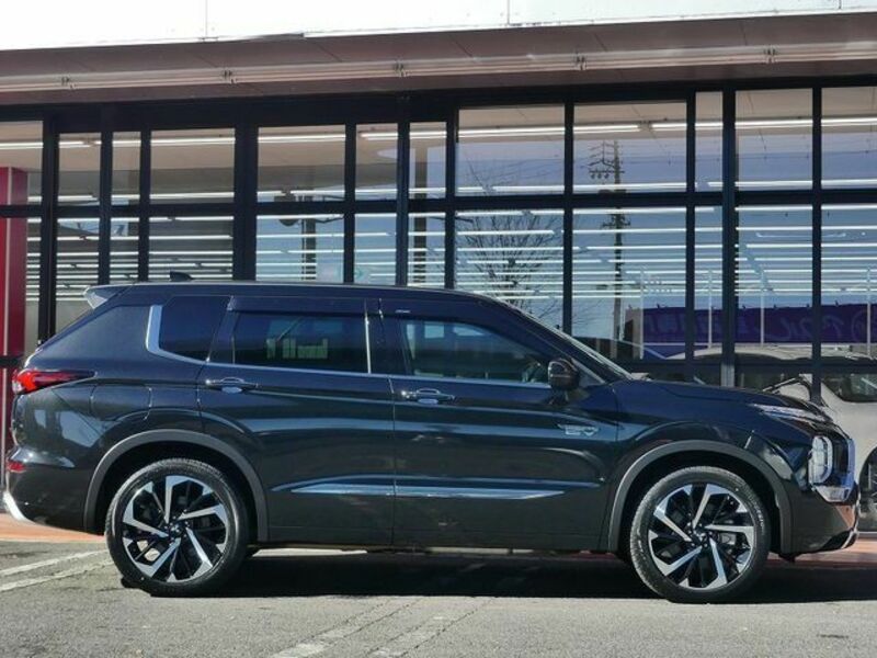 OUTLANDER PHEV