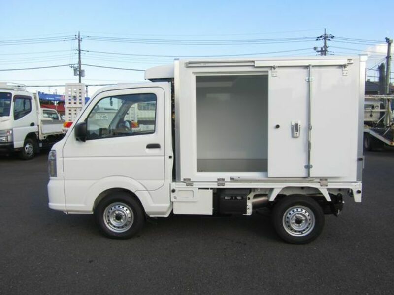 CARRY TRUCK