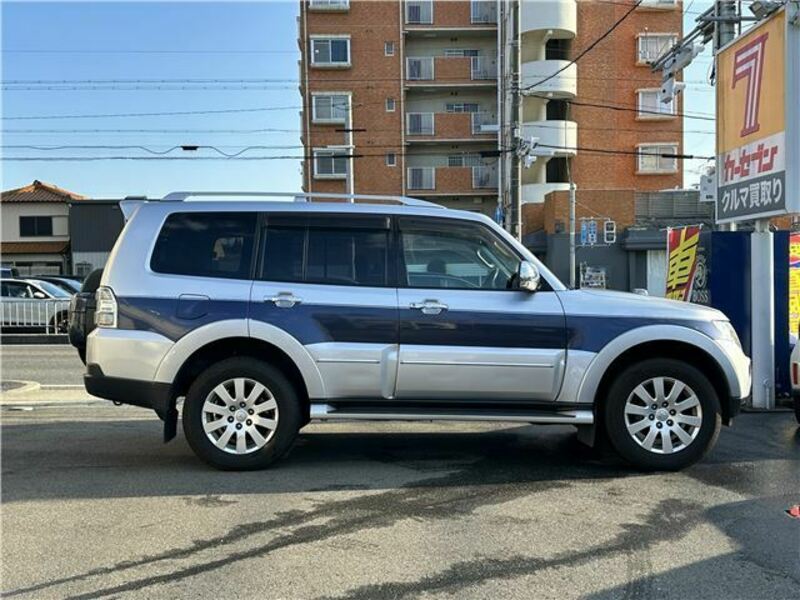 PAJERO