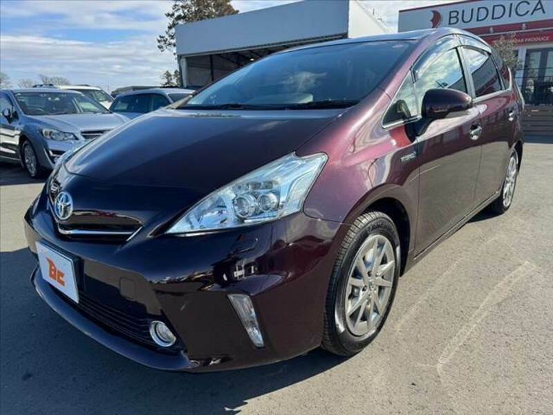 PRIUS ALPHA