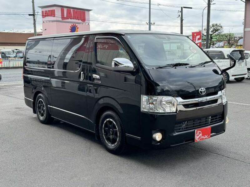 HIACE VAN