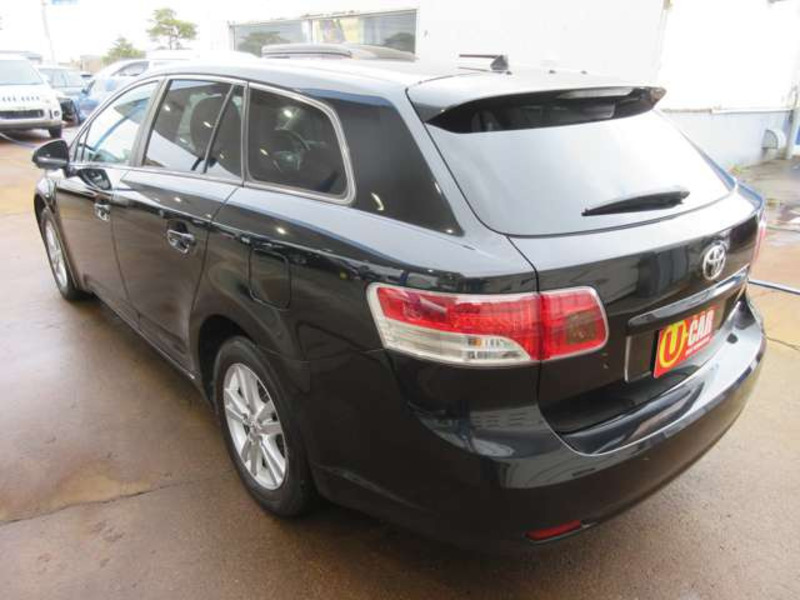 AVENSIS WAGON