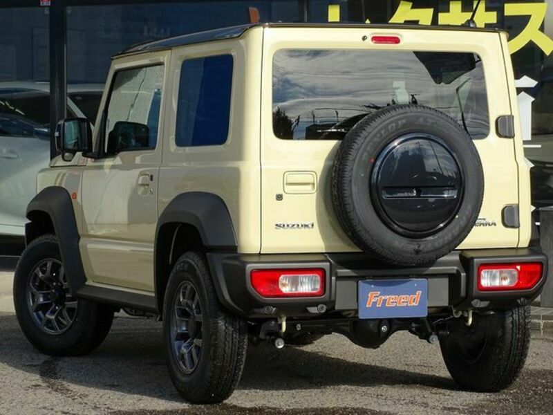 JIMNY SIERRA