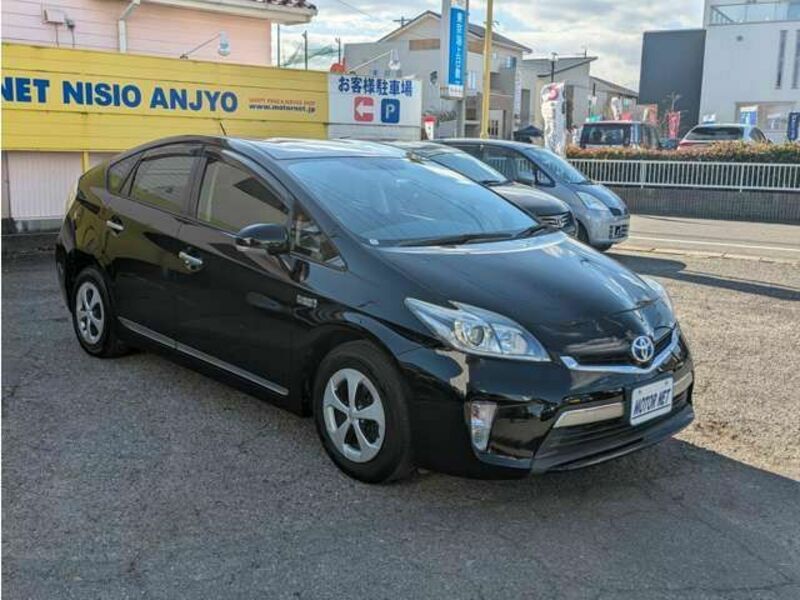 PRIUS PHV