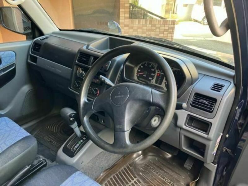 PAJERO MINI