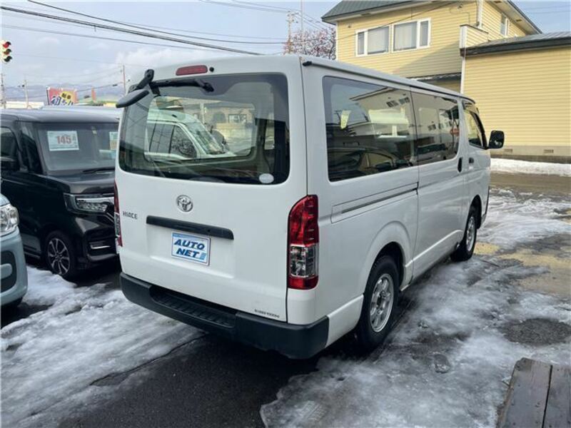 HIACE