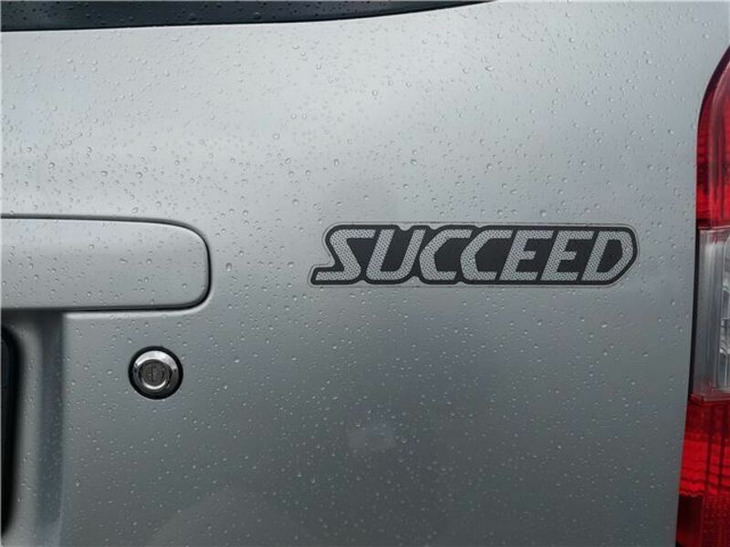 SUCCEED VAN