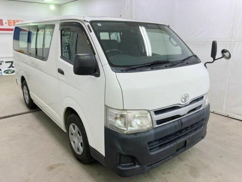 HIACE-0