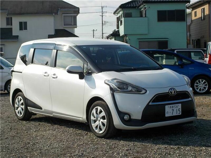 TOYOTA SIENTA