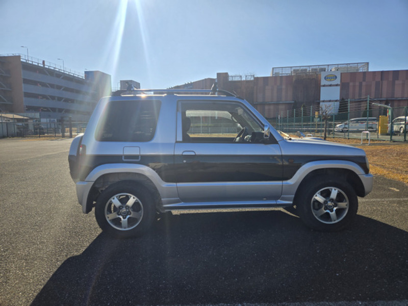 PAJERO MINI