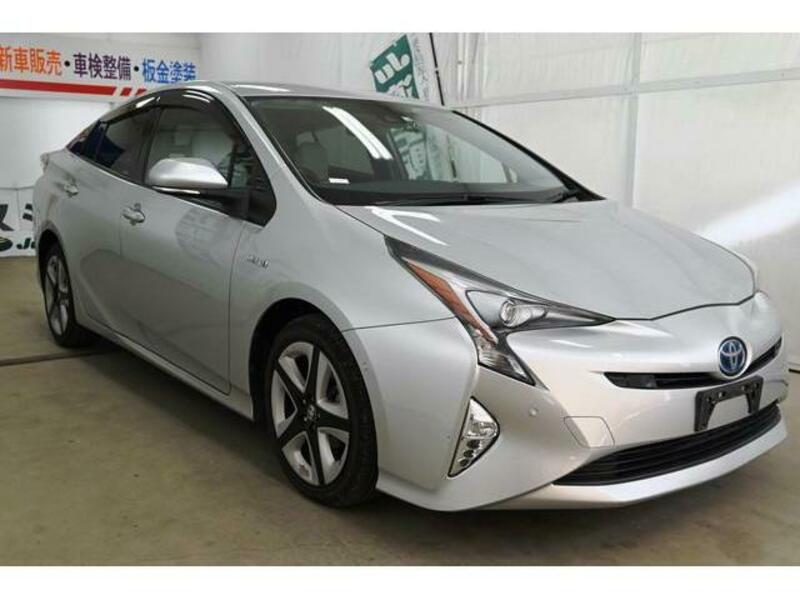 PRIUS-0