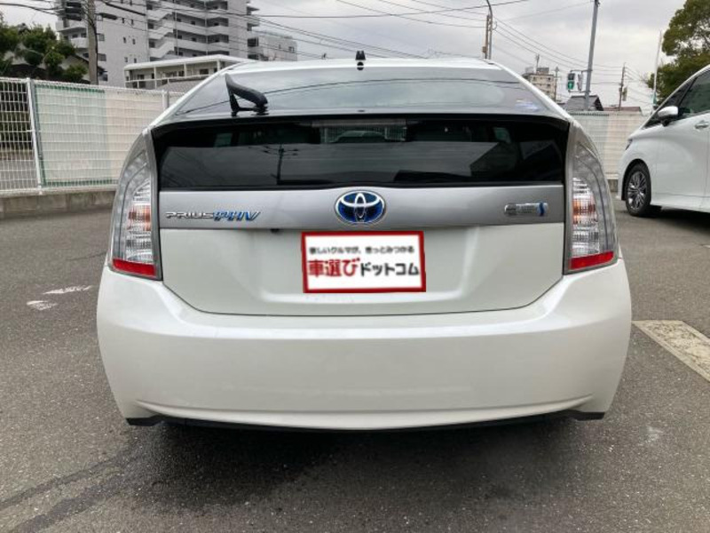 PRIUS PHV