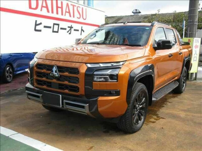 MITSUBISHI TRITON