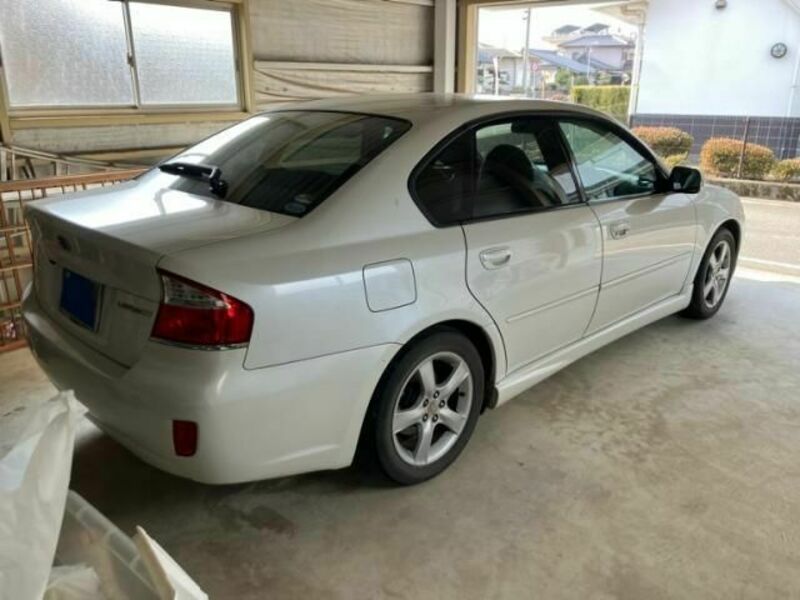 LEGACY B4