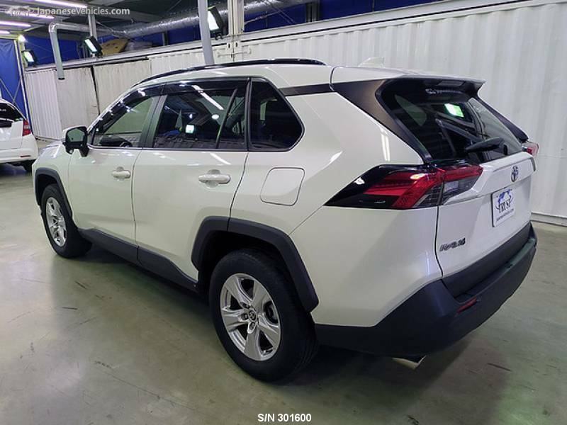 RAV4