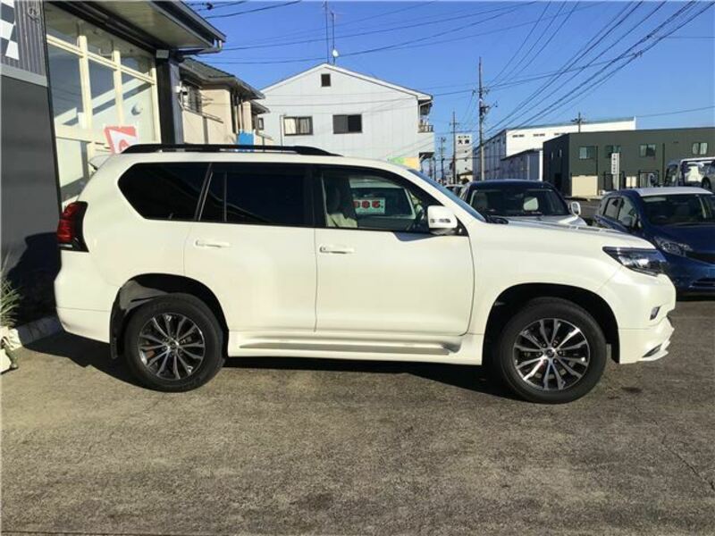 LAND CRUISER PRADO