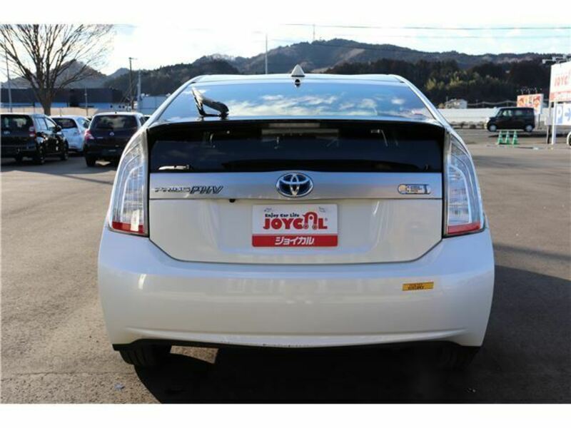 PRIUS PHV