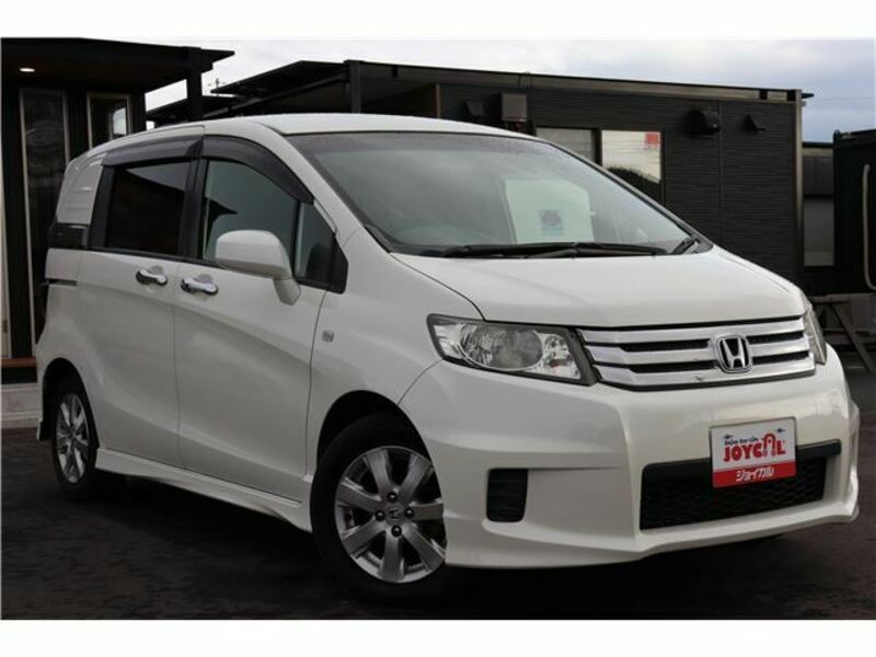 HONDA FREED SPIKE