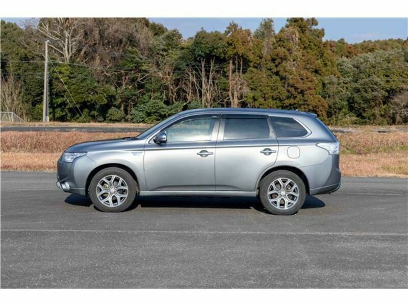 OUTLANDER PHEV