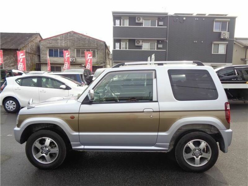 PAJERO MINI