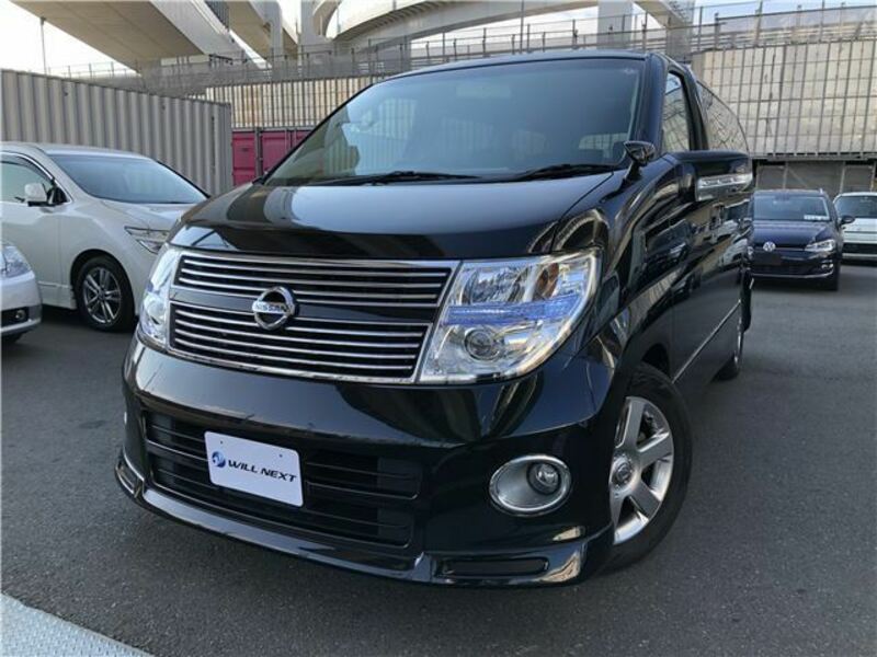 NISSAN ELGRAND